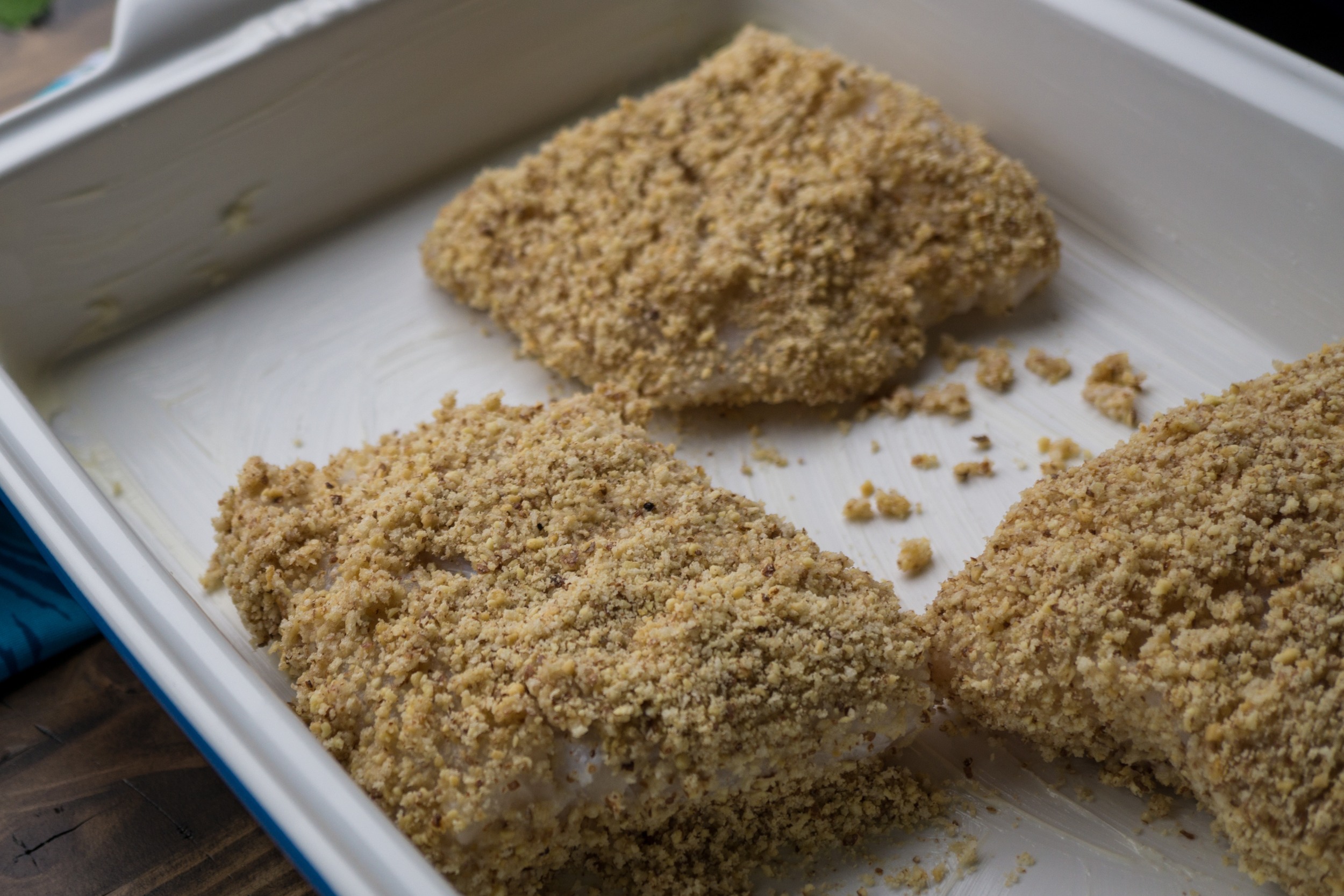 baking almond crusted halibut